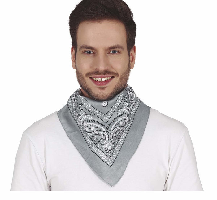 Ciemnoszary szalik kowbojski