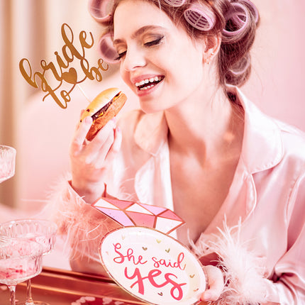 Różowo-złoty topper na tort Bride To Be 17,5 cm