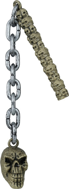 Halloween Nep Wapenstok Schedel Aan Ketting 84cm van Fiestas Guirca koop je bij Partywinkel
