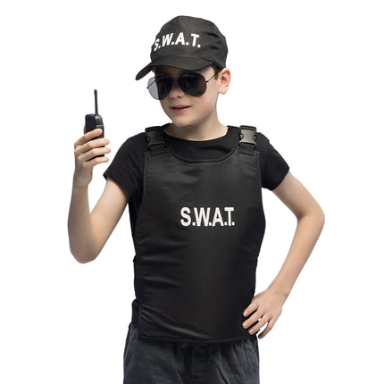 Ustaw dziecko "S.W.A.T" jako oficera