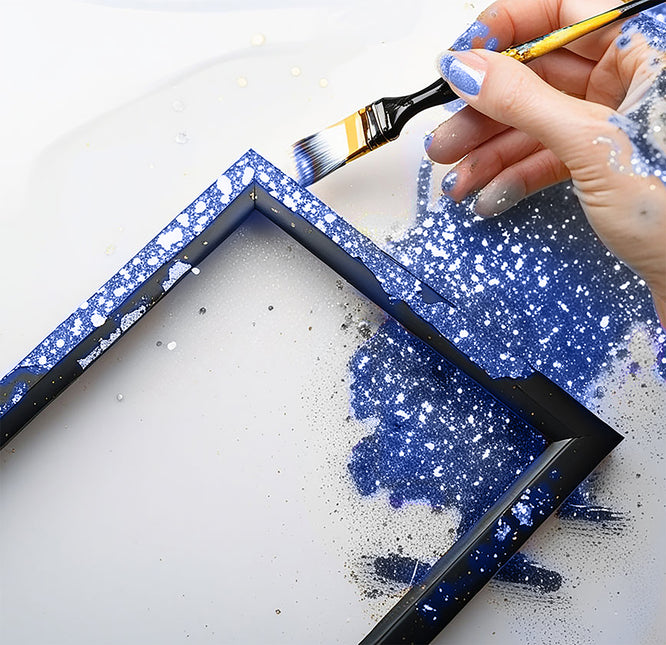 1 słoik biodegradowalnego brokatu lub 10 gr niebieskiego brokatu