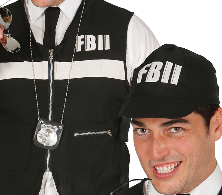 Kamizelka i czapka FBI