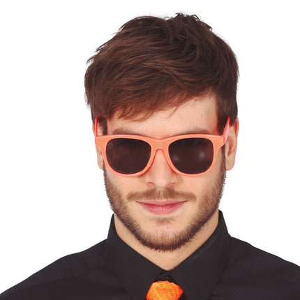 Neonowe pomarańczowe okulary