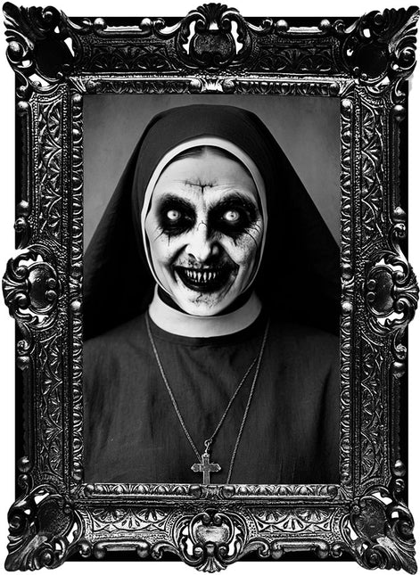 Naklejka ścienna Halloween Horror Non 58cm