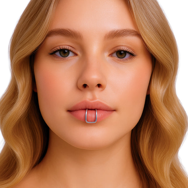 Fałszywy podwójny piercing do warg Silver
