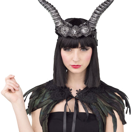 Obroża z piór Raven