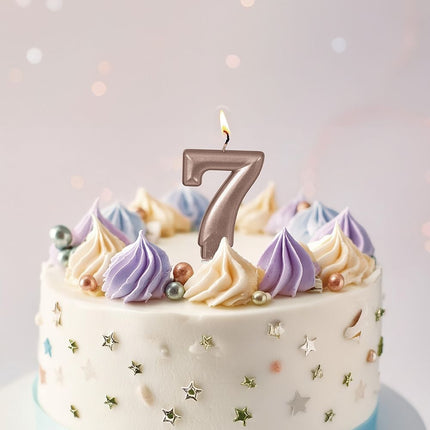 Świeca w kolorze różowego złota 7 lat 8 cm