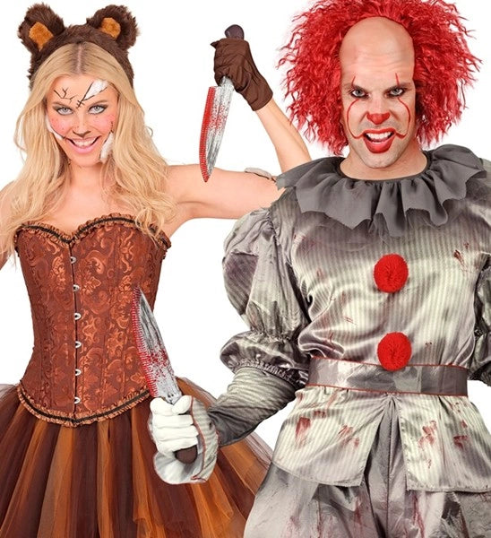 Krwawy sztuczny nóż na Halloween