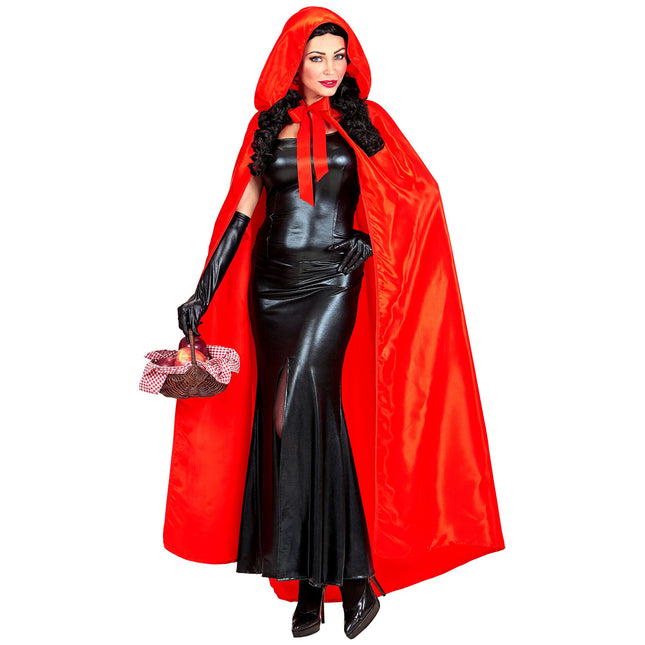 Czerwona peleryna na Halloween