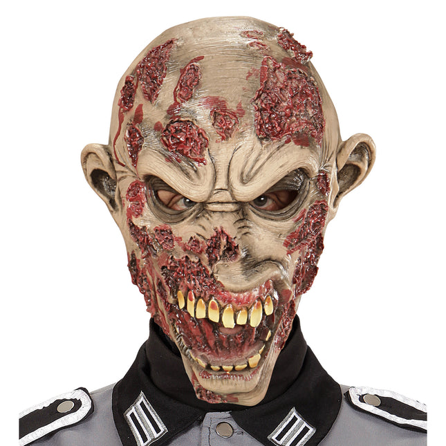 Halloweenowy wojownik masek