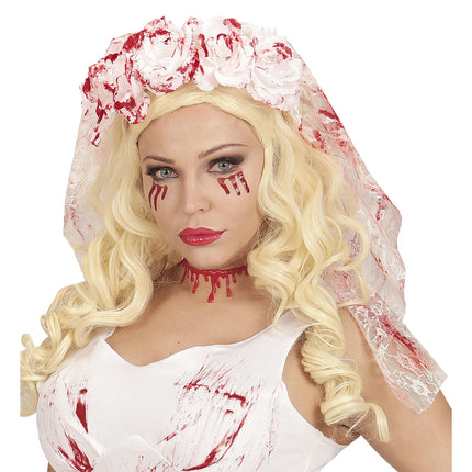 Krwawa zasłona na Halloween