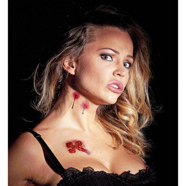 Fałszywe tatuaże na Halloween Ugryzienia wampira