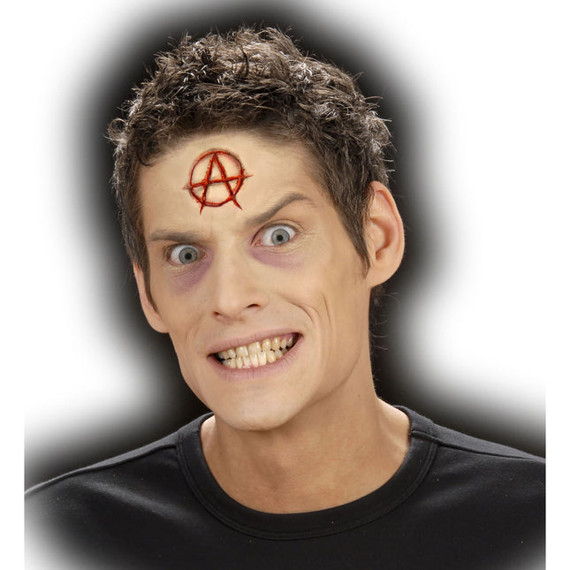 Anarchia fałszywych ran na Halloween