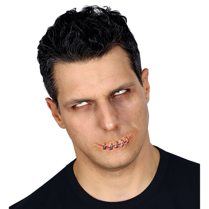 Halloweenowa sztuczna rana na ustach