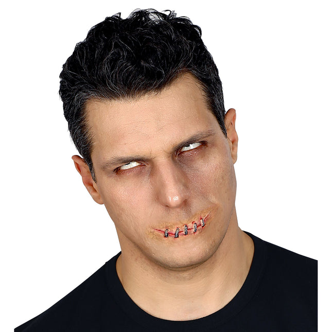 Halloweenowa sztuczna rana na ustach