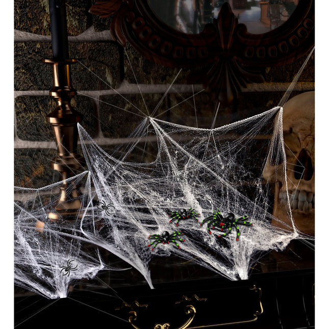 Halloweenowa pajęczyna z pająkami