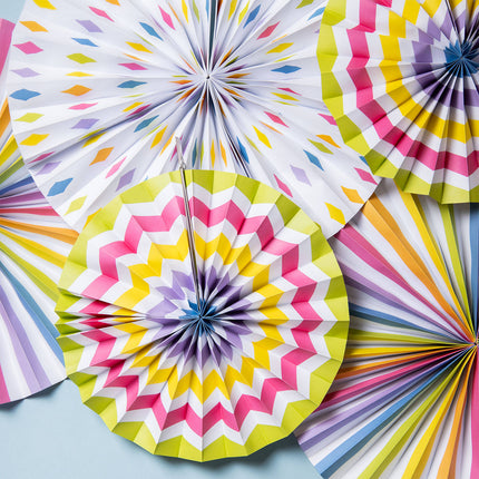 Wachlarze papierowe wielokolorowe - 3 sztuki