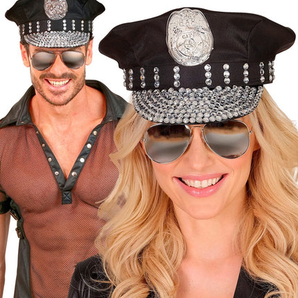 Czapka policyjna z czarnymi strasami