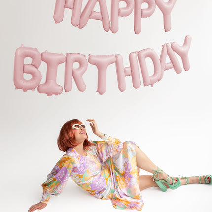 Balon z literą Happy Birthday jasnoróżowy 3,4 m