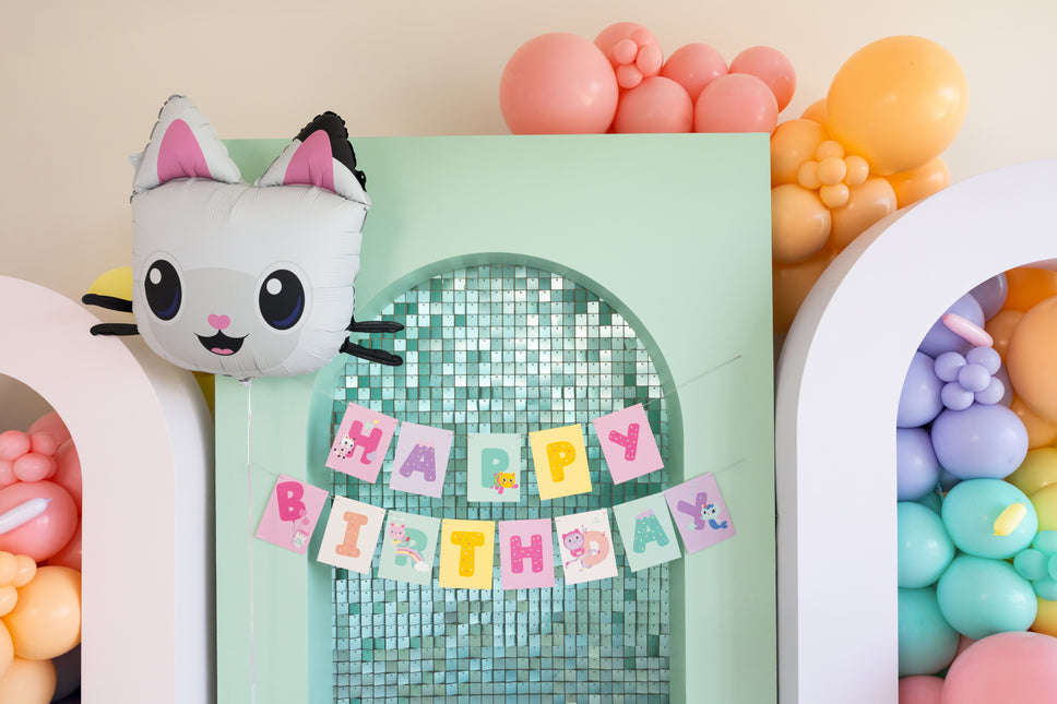 Chusta na listy Happy Birthday Gabby's Dollhouse, 180 x 15 cm