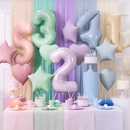 Jasnoniebieski obrus pastelowy 1,8 m