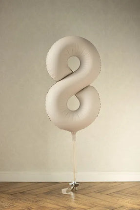 Balon foliowy na 8 lat beżowy matowy pusty 86 cm