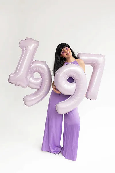 Balon z figurką na 9 lat fioletowy pusty 72 cm