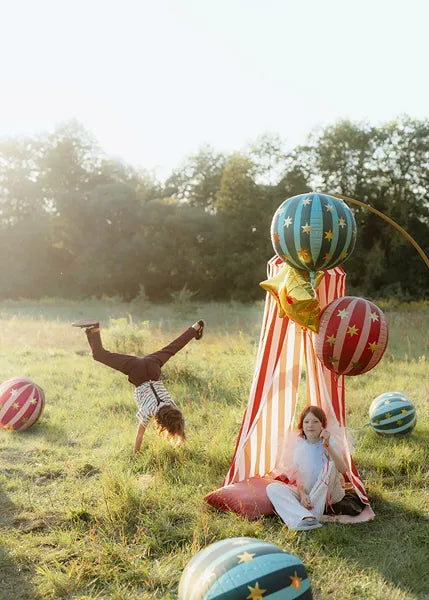 Zielony balon helowy gwiazdki pusty 75 cm