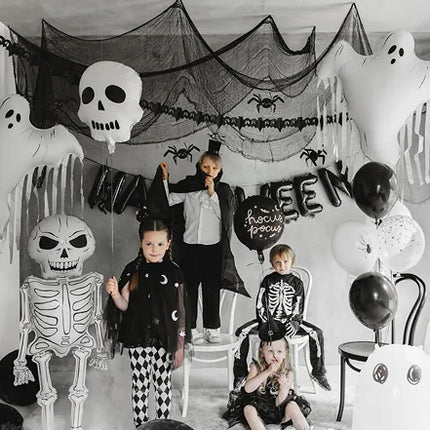 Balon helowy na Halloween Biała czarna czaszka pusty 41 cm