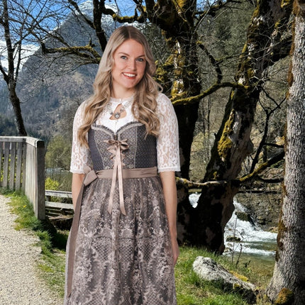 Bruine Dirndl Jurk Oktoberfest Dames Bloemen 2 delig van Haus Huberts koop je bij Partywinkel