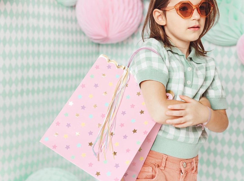 Cadeautasje Sterren Roze 32cm van Partydeco koop je bij Partywinkel