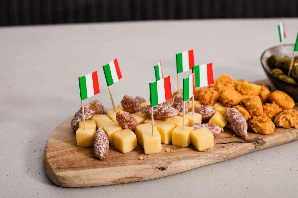 Cocktailprikkers Italie 8cm 50st van WeFiesta koop je bij Partywinkel