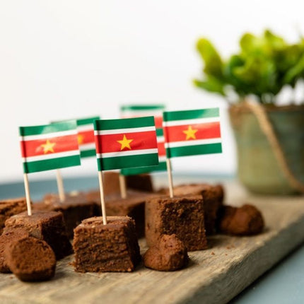 Cocktailprikkers Suriname 8cm 50st van WeFiesta koop je bij Partywinkel