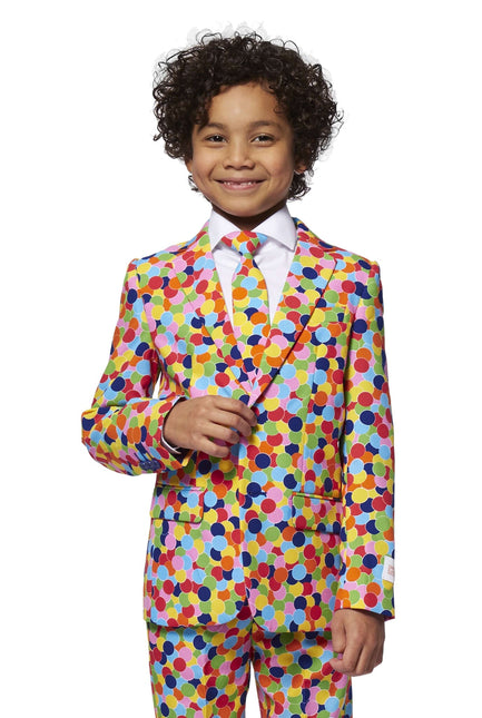 Chłopiec w garniturze z konfetti <tc>OppoSuits</tc>