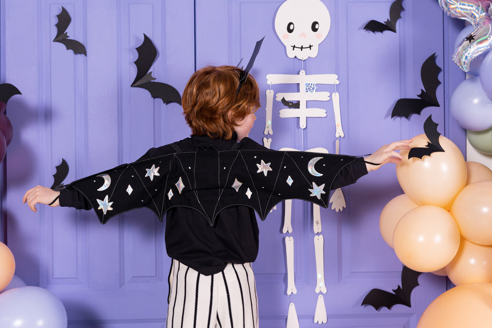 Skrzydła nietoperza na Halloween