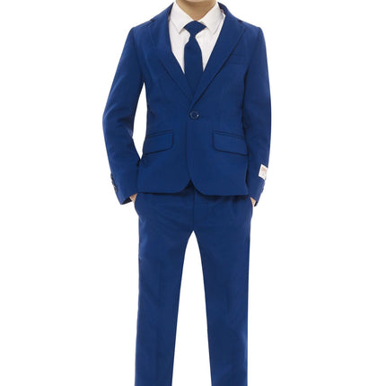 Chłopiec w ciemnoniebieskim garniturze <tc>OppoSuits</tc>