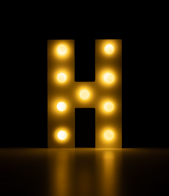H Light Letter 16,5 cm