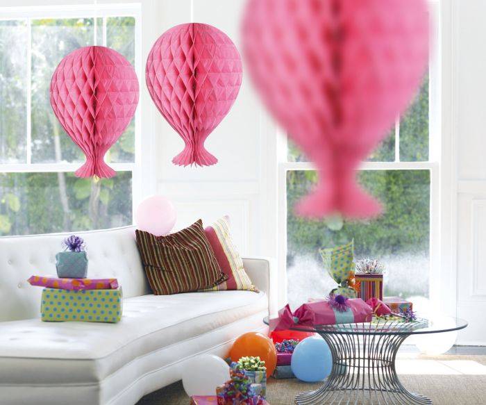 Balon w kształcie plastra miodu jasnoróżowy 37 cm