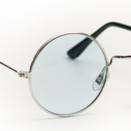 Niebieskie okulary hipisowskie
