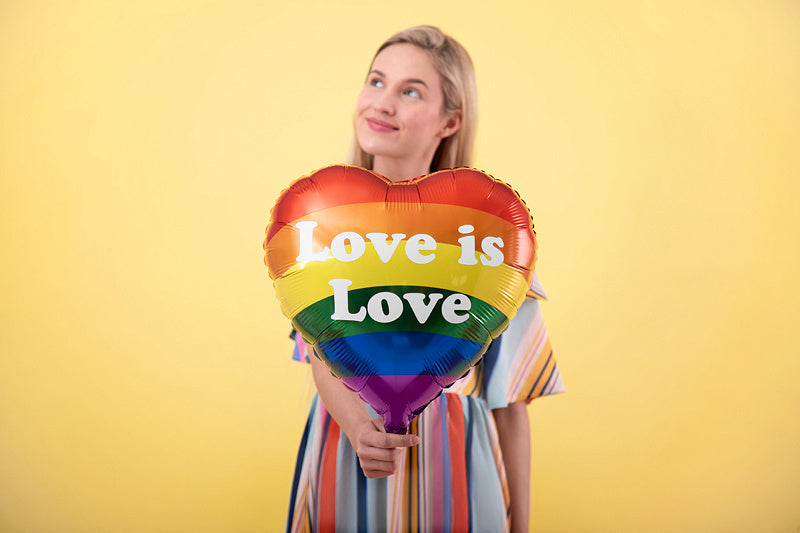 Balon helowy Love Is Love pusty 35cm