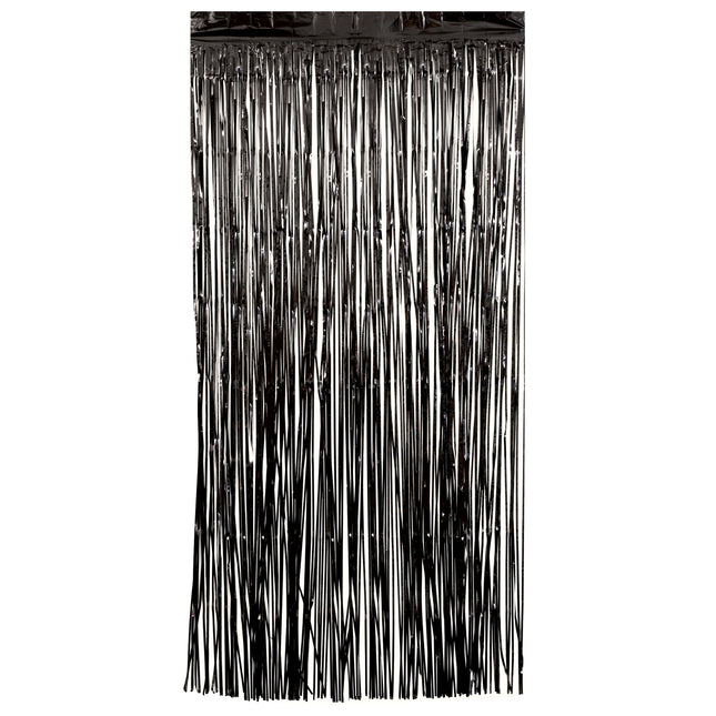 Czarna folia kurtynowa do drzwi 2m