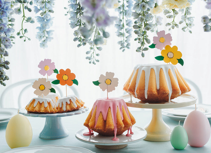 Topper na tort Kwiaty Mix 13cm 8szt.