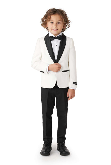 Chłopiec w białym smokingu <tc>OppoSuits</tc>