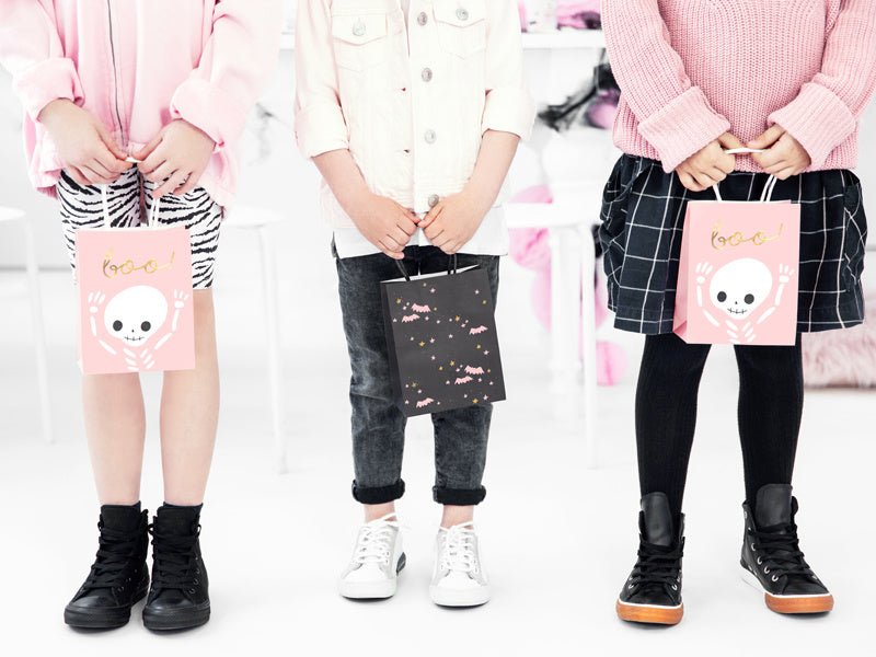 Halloween Uitdeeltasjes Boo 18cm van Partydeco koop je bij Partywinkel