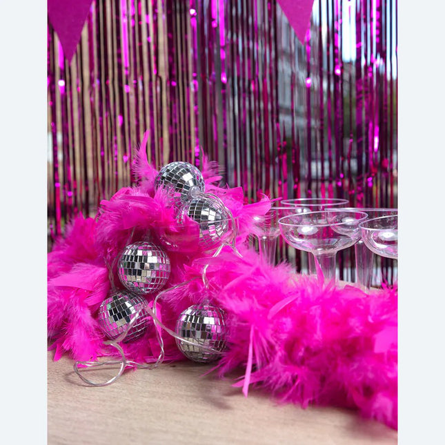 Lichtslinger LED Discobal 1,4m van Boland koop je bij Partywinkel