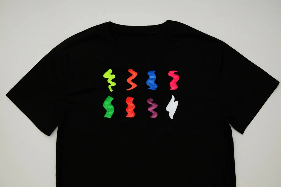 Moon Glow Neon UV Fabric Paint 30ml Intense Blue 30ml van Moon Creations koop je bij Partywinkel