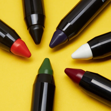 Moon Terror Halloween Body Crayons Blood Red 3.2g van Moon Creations koop je bij Partywinkel