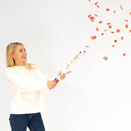 Rode Confetti Kanon Rozenblaadjes 40cm van Riethmueller koop je bij Partywinkel