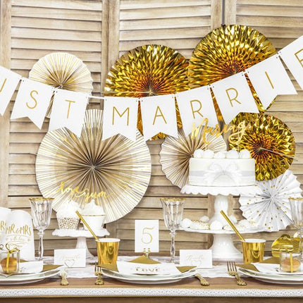 Servetten All You Need Is Love 33cm 20st van Partydeco koop je bij Partywinkel