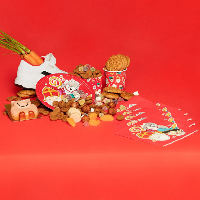Sinterklaas Borden Papier 18cm 10st van Boland koop je bij Partywinkel